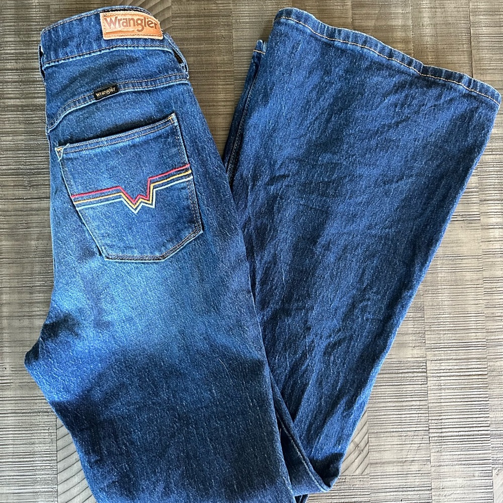 Wrangler Indigo Denim Jeans with Colorful Pocket
